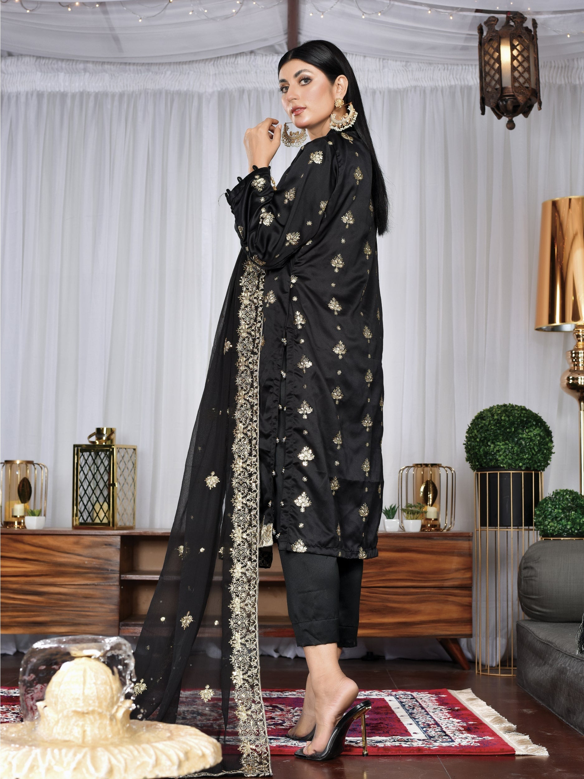 Black pure silk sequins and tilla embroidered (WH-S2-08)