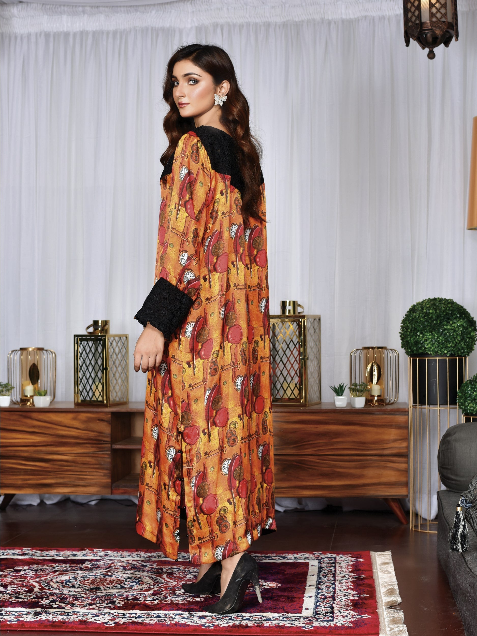 Chinese silk digital printed (WH-S2-09)