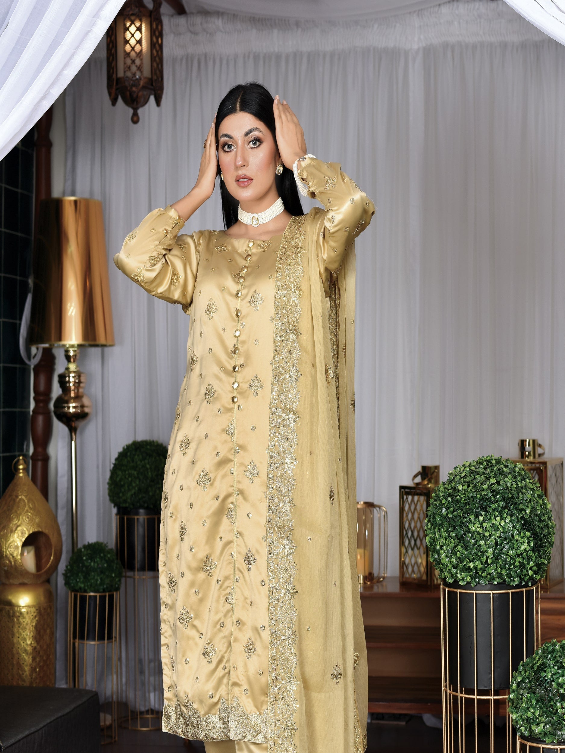 Front open cuffed sleeves (WH-S2-06)