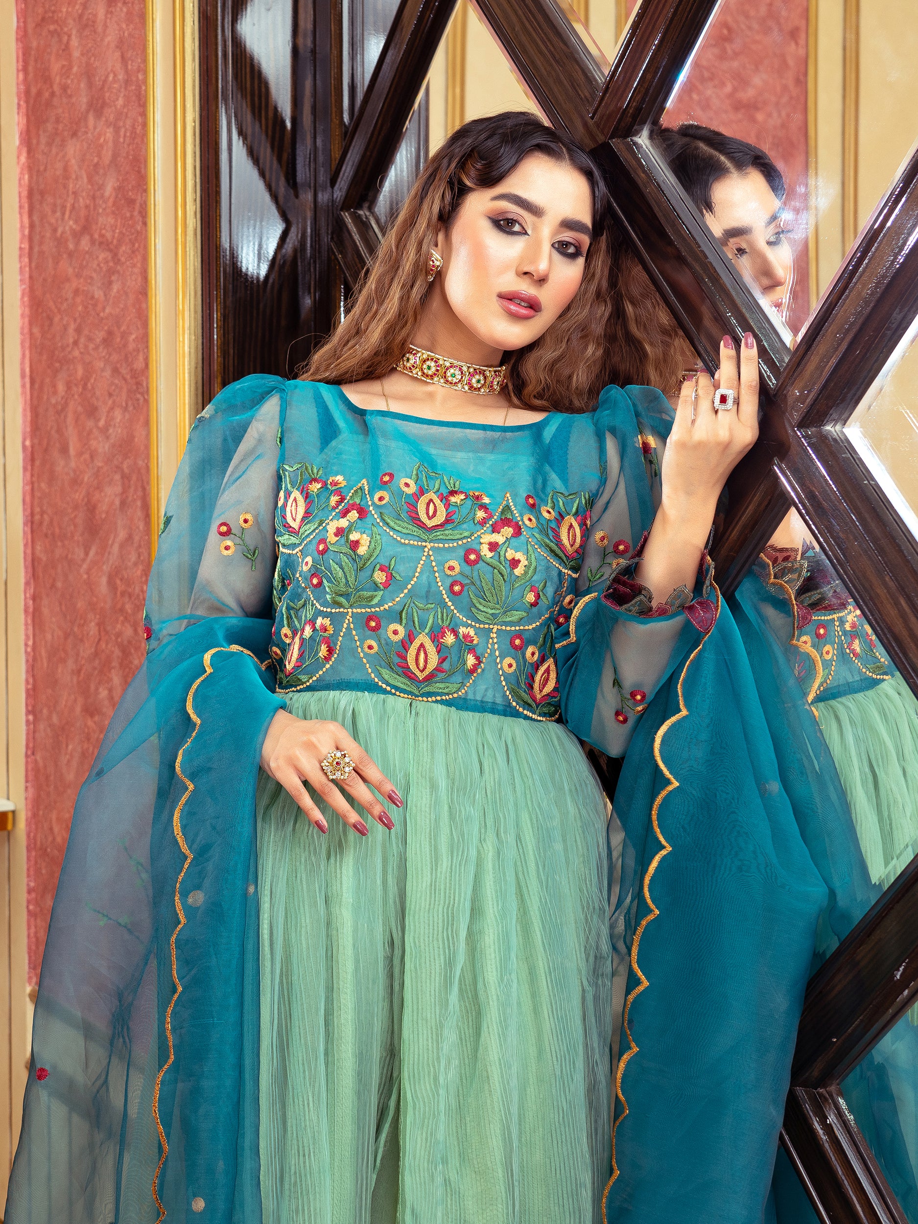 Gull Posh (WH-E23-04)